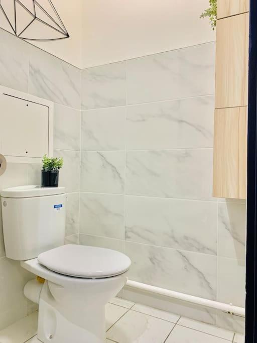 Appartement T2 Ideal Pour Familles Ou Sejour D Affaire Argenteuil Zewnętrze zdjęcie