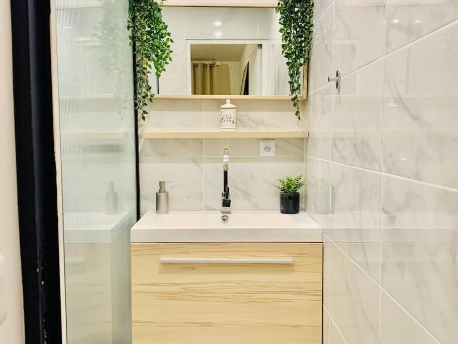 Appartement T2 Ideal Pour Familles Ou Sejour D Affaire Argenteuil Zewnętrze zdjęcie